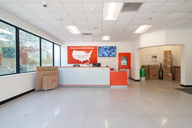 Property 1803 image number 2