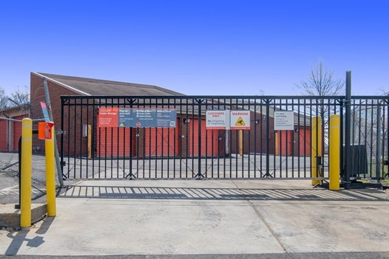 Property 1814 image number 3