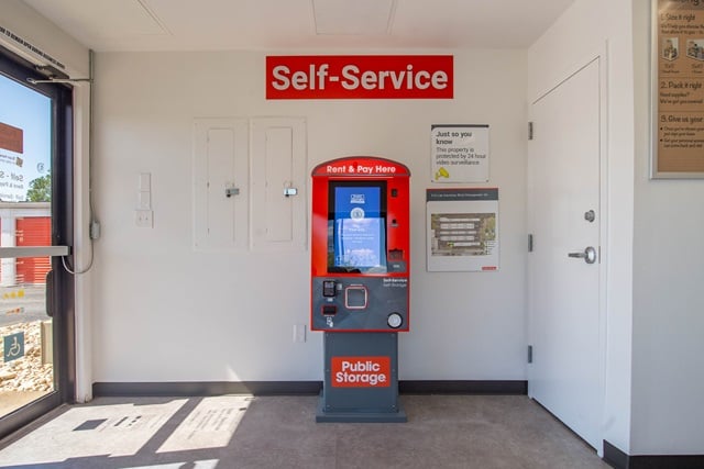 Property 1819 image number 2