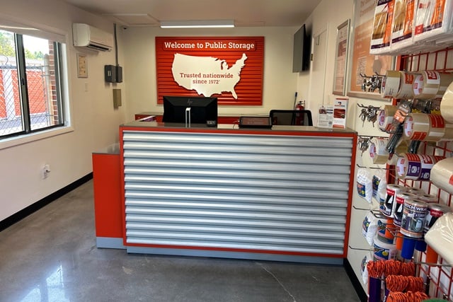 Property 1821 image number 2