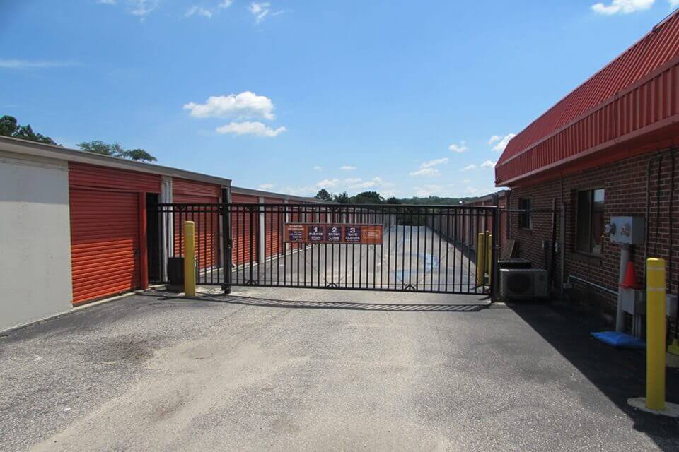 Public Storage  4401 Puddledock Road in Fort Gregg-Adams, VA