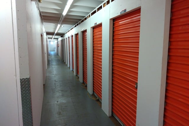 40×10 Self Storage Unit in Kirkland, WA 12425 NE 124th Street Kirkland, Washington 2