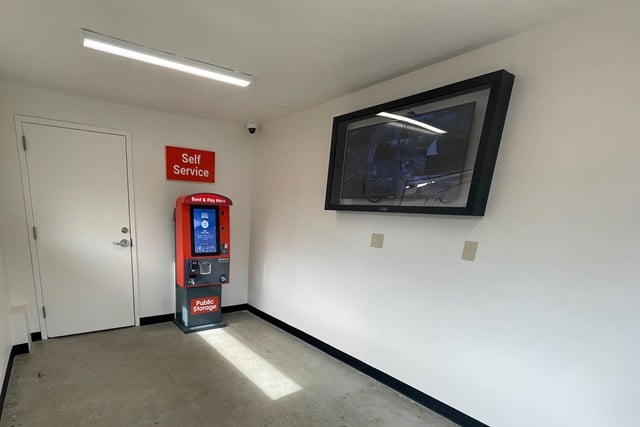 Property 1851 image number 2