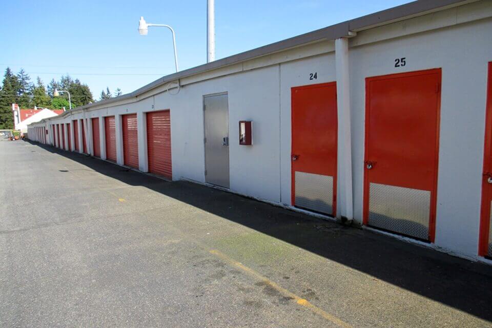 20×10 Parking Lot in Lynnwood, WA 18926 Highway 99 Lynnwood, Washington 2