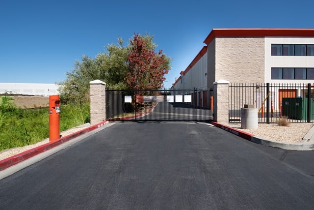 Public Storage  2525 Whipple Road in Union City, CA