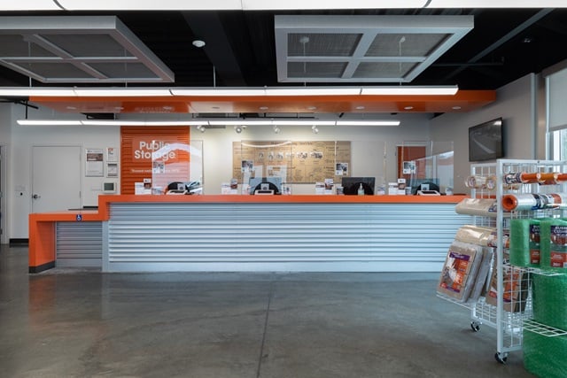 Property 1864 image number 2