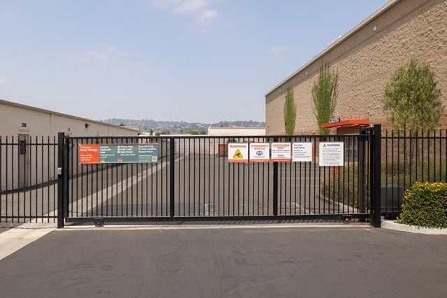 Public Storage  999 E Lambert Road in Fullerton, CA
