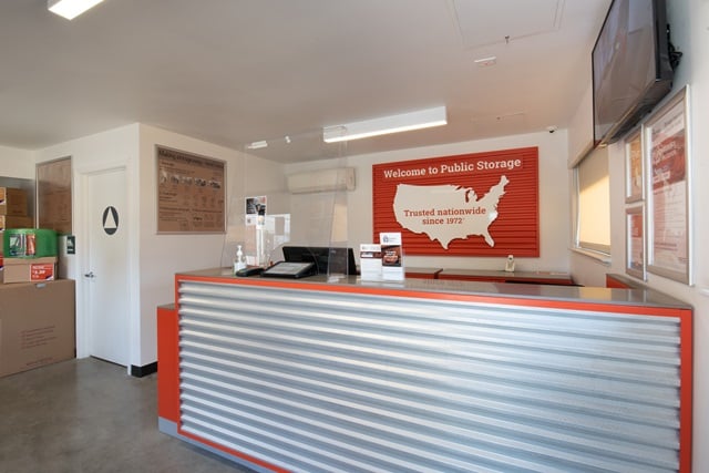 Property 1867 image number 2