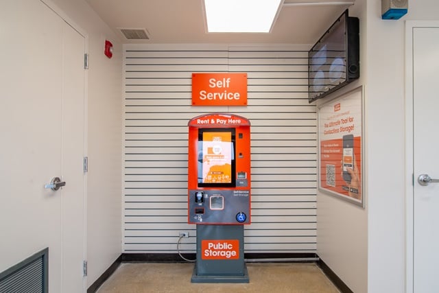 Property 1883 image number 2