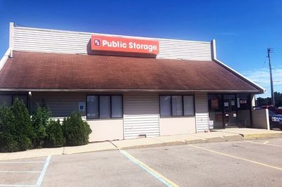 Property at 08230 - Lansing / N. Grand River Ave             image number 0