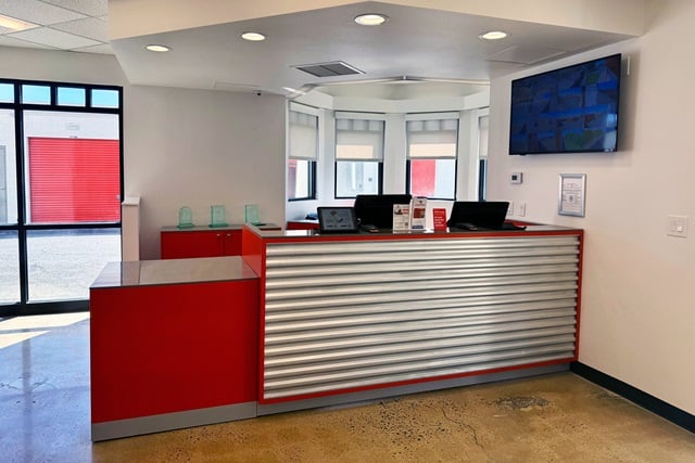 Property 1896 image number 2