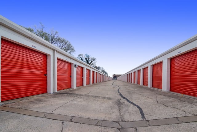 Property 1903 image number 1