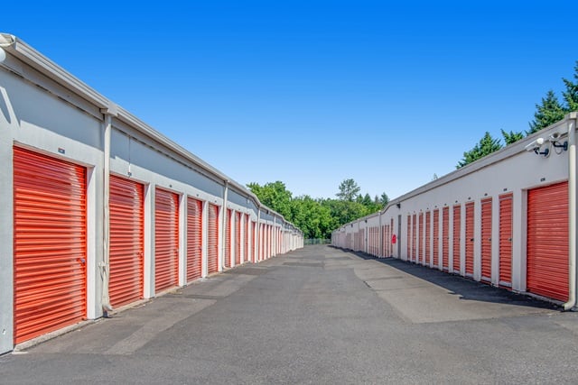 20×10 Public Storage: Parking Lot in Vancouver, WA 9421 NE Fourth Plain Rd Vancouver, Washington 2