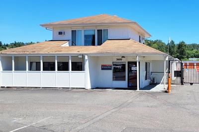 Property at 08251 - Renton/E Valley Rd/ SW 34th St