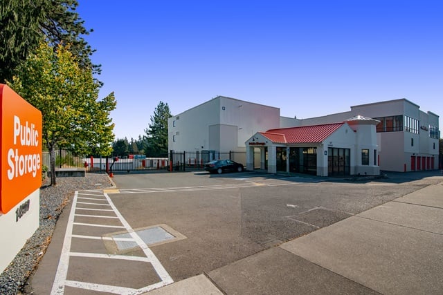 25×10 Self Storage Unit in Shoreline, WA