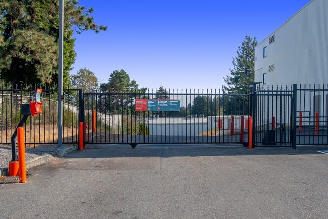 Public Storage  14900 Aurora Ave N in Seattle, WA