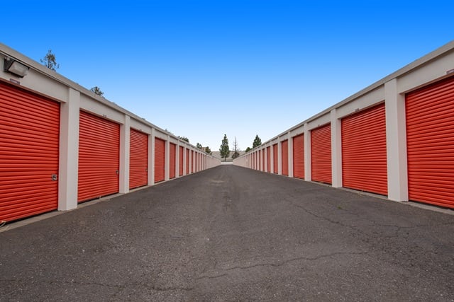 30×10 Self Storage Unit in Union City, CA near 3071 Seymour Pl 2