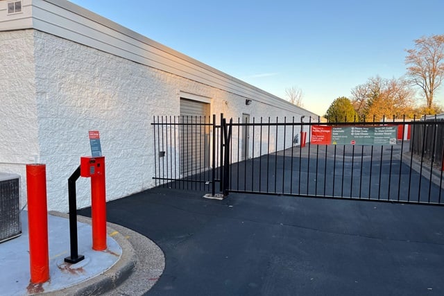 Public Storage  7921 Eden Prairie Road in Eden Prairie, MN
