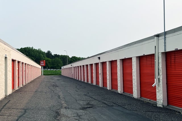 Property 1925 image number 1