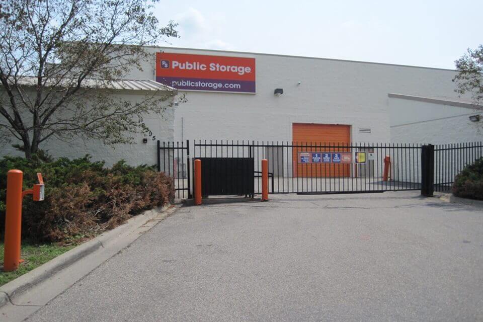 Public Storage  19545 Highway 7 in Excelsior, MN