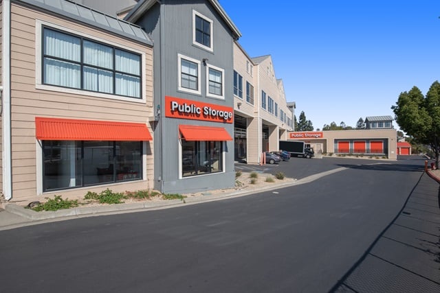 Walnut Creek, CA, Self-Storage Near 2500 N Main Street | 1-844-726