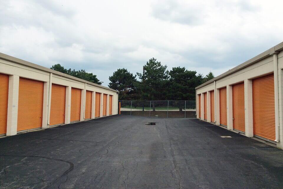 Public Storage  45229 Michigan Ave in Canton, MI