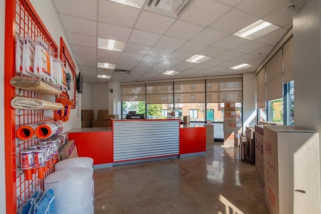 Property 1950 image number 2