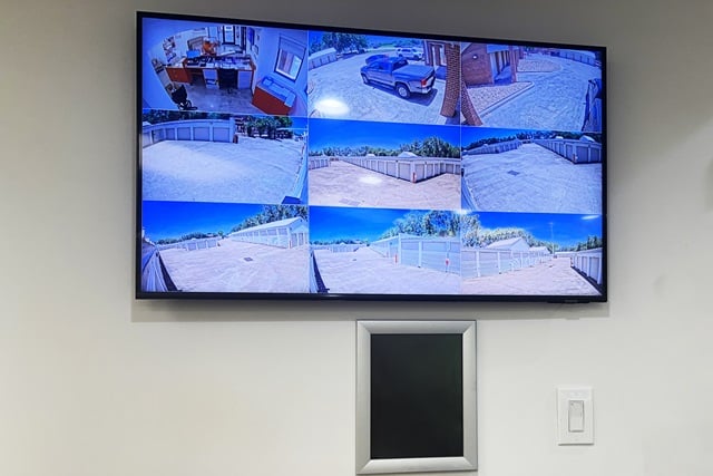 Property 1956 image number 3