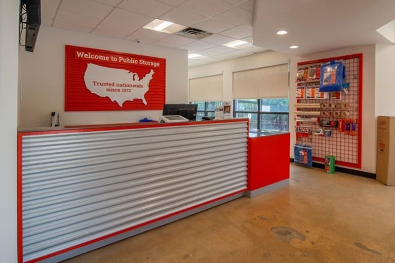 Property 1966 image number 2