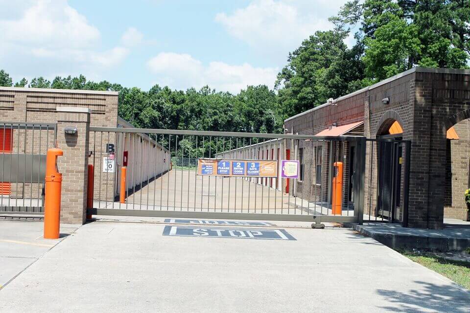 Public Storage  22559 Highway 59 N in Kingwood, TX