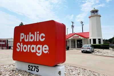 Public Storage