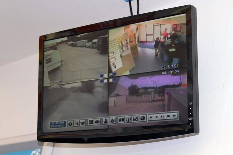 Property 1980 image number 3