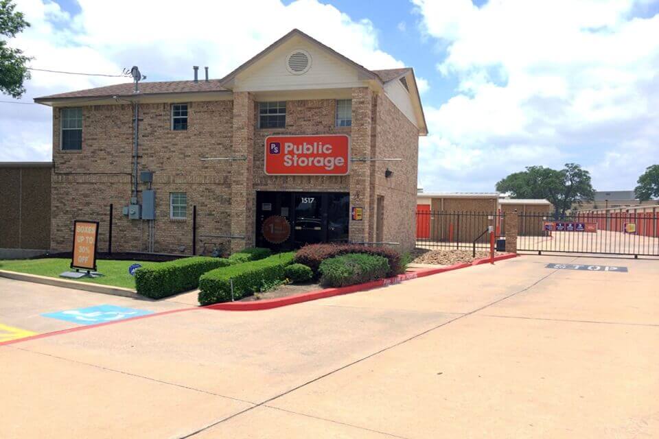 30 x 10 Public Storage: Self Storage Unit in Round Rock, Texas