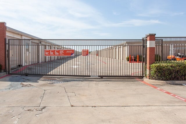 Public Storage  1601 E Belt Line Rd in Coppell, TX
