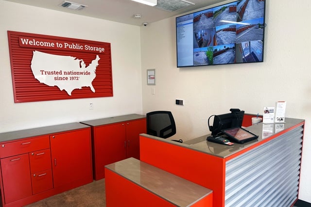 Property 1986 image number 2