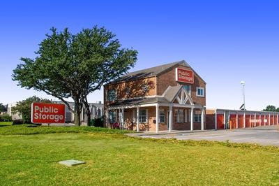 Property at 08423 - Carrollton / N. Josey Lane              