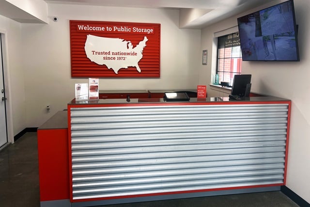 Property 1990 image number 2