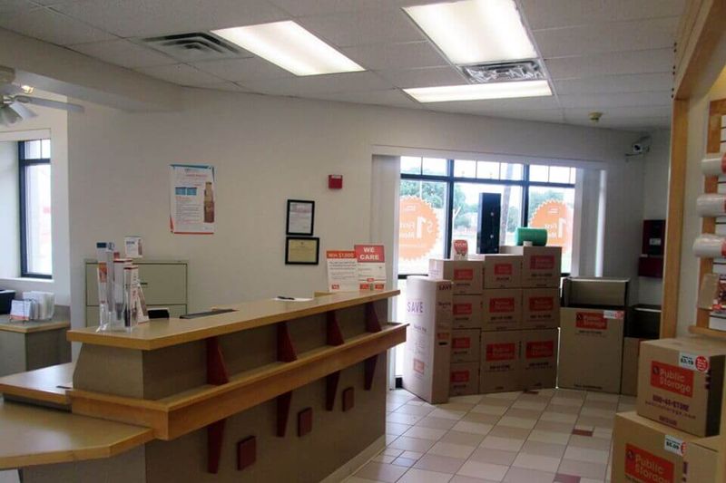 Property 1995 image number 2