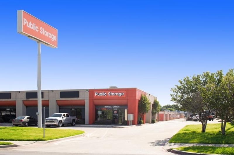 Public Storage