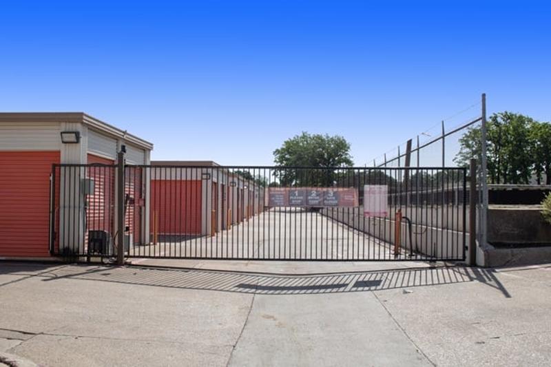 Public Storage