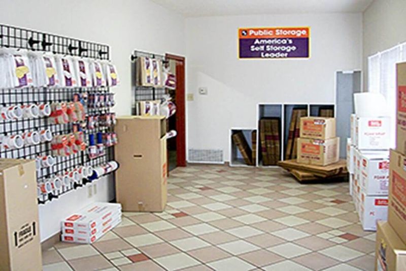 Property 2005 image number 2
