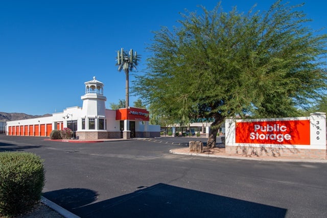 25×10 Parking Lot in Phoenix, AZ