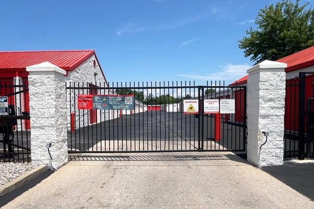 Public Storage  6940 Shore Terrace Drive in Indianapolis, IN