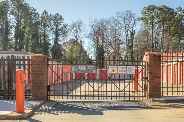 Public Storage  6220 Creedmoor Road in Raleigh, NC