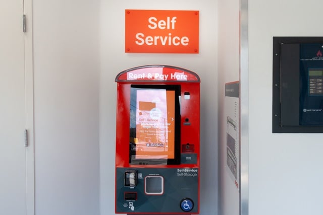 Property 2032 image number 2