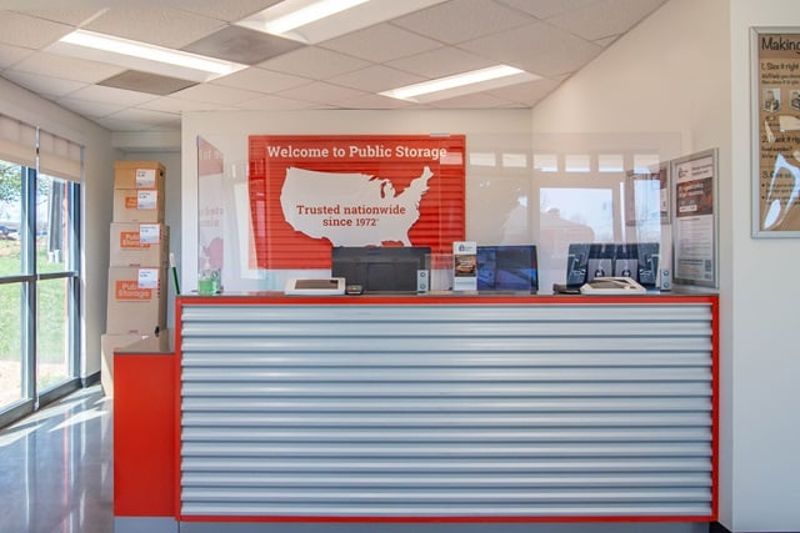 Property 2034 image number 2