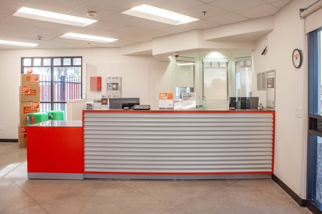 Property 2036 image number 2