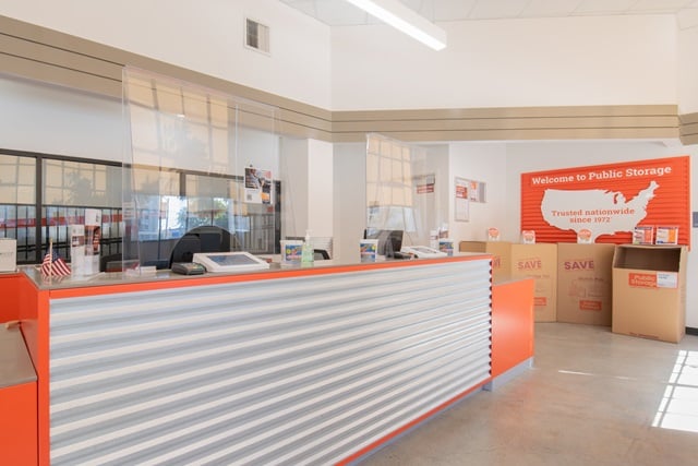 Property 2037 image number 2