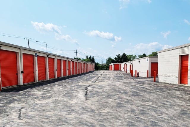 Property 2040 image number 1