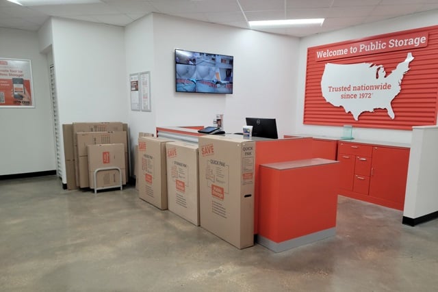 Property 2044 image number 2